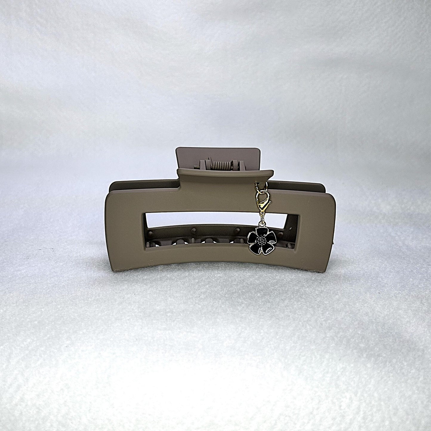 Customizable Matte Claw Clips with Floral Charm Neutral Colors