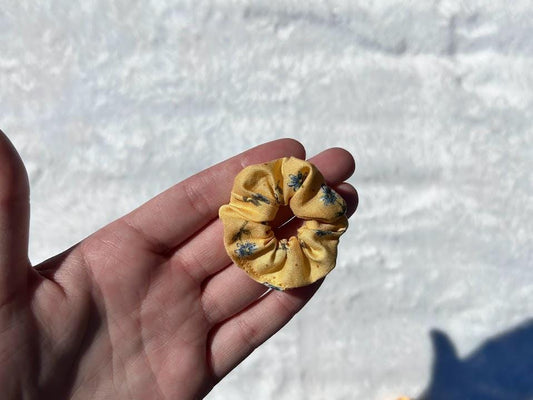 Mini Scrunchie Vintage Yellow Floral with Blue Flowers
