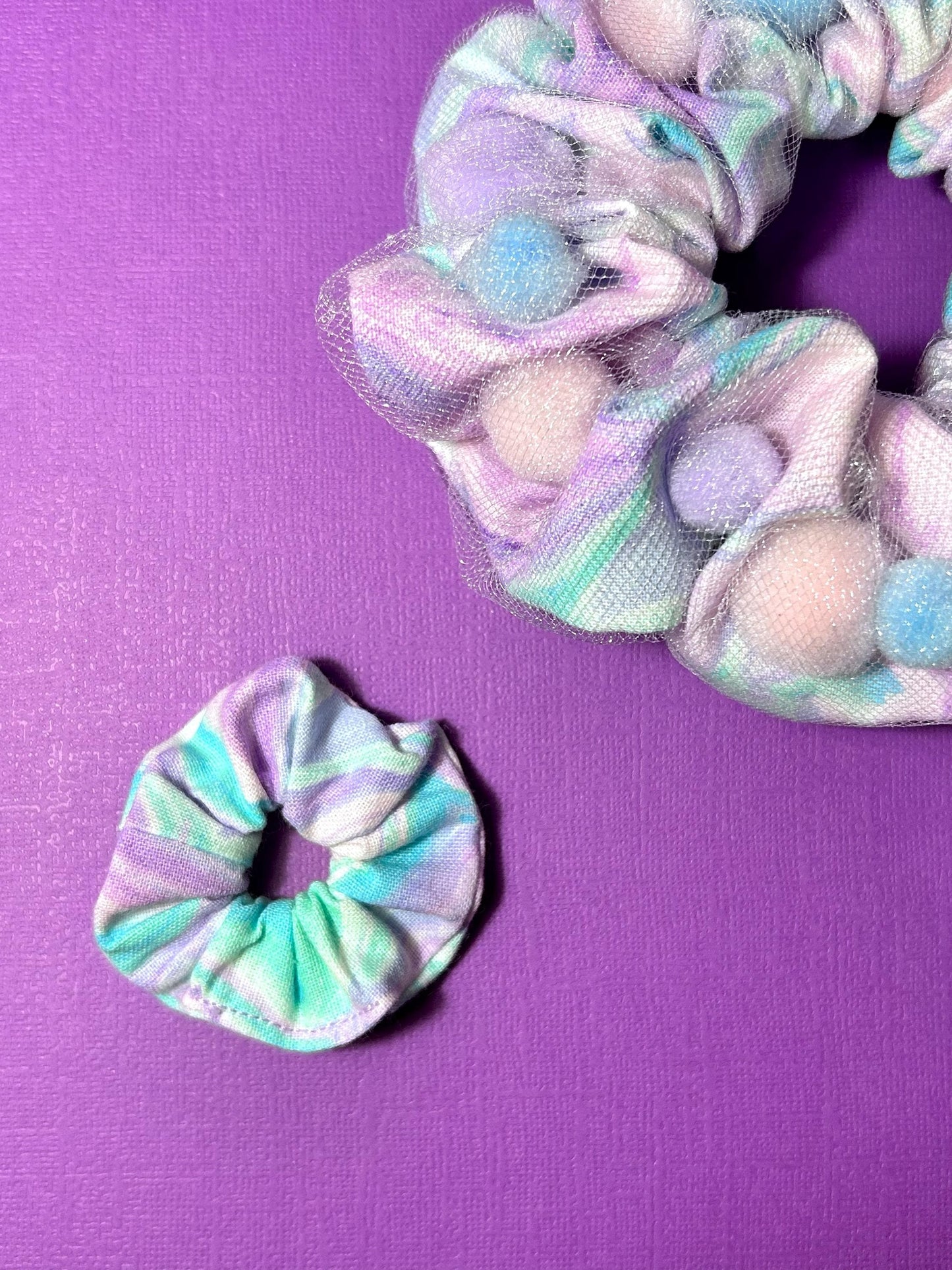 Mini Scrunchie Purple Swirl