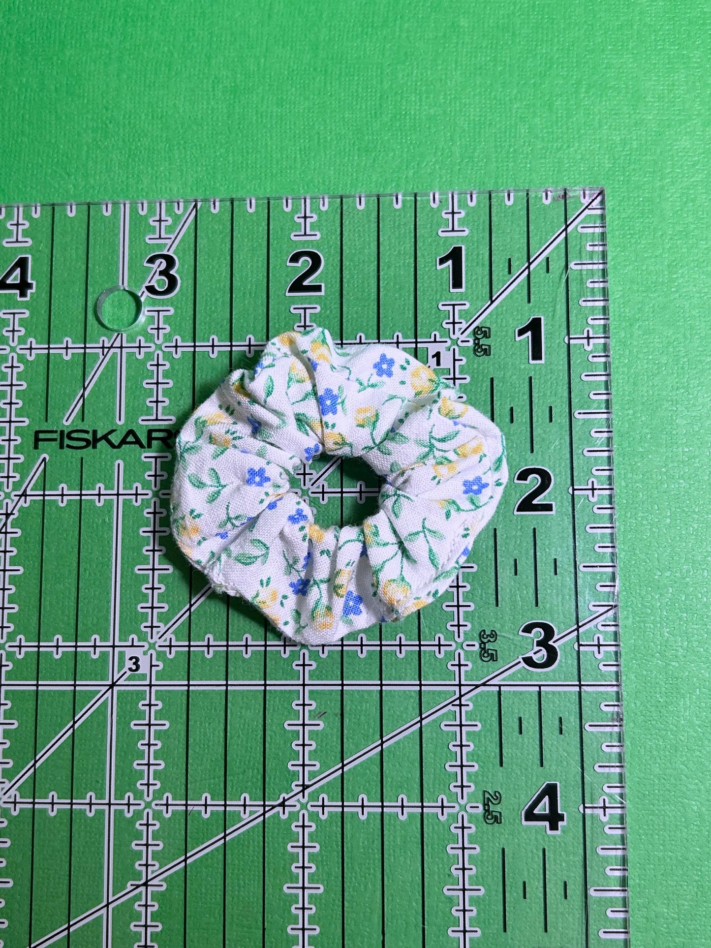 Vintage Floral Mini Scrunchie