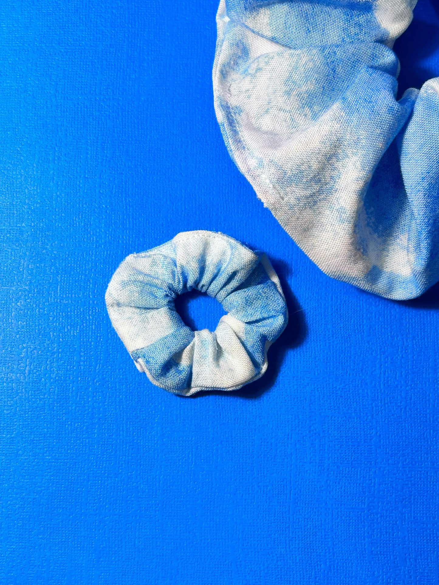Mini Scrunchie Blue Clouds