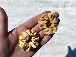 Mini Scrunchie Vintage Yellow Floral with Blue Flowers