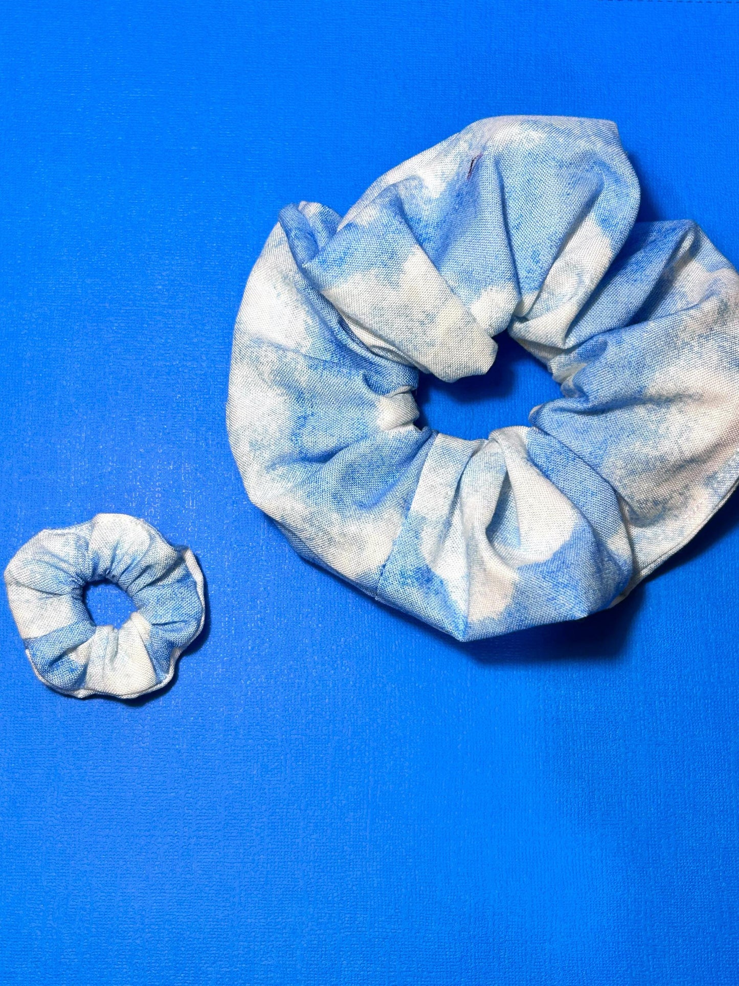 Mini Scrunchie Blue Clouds