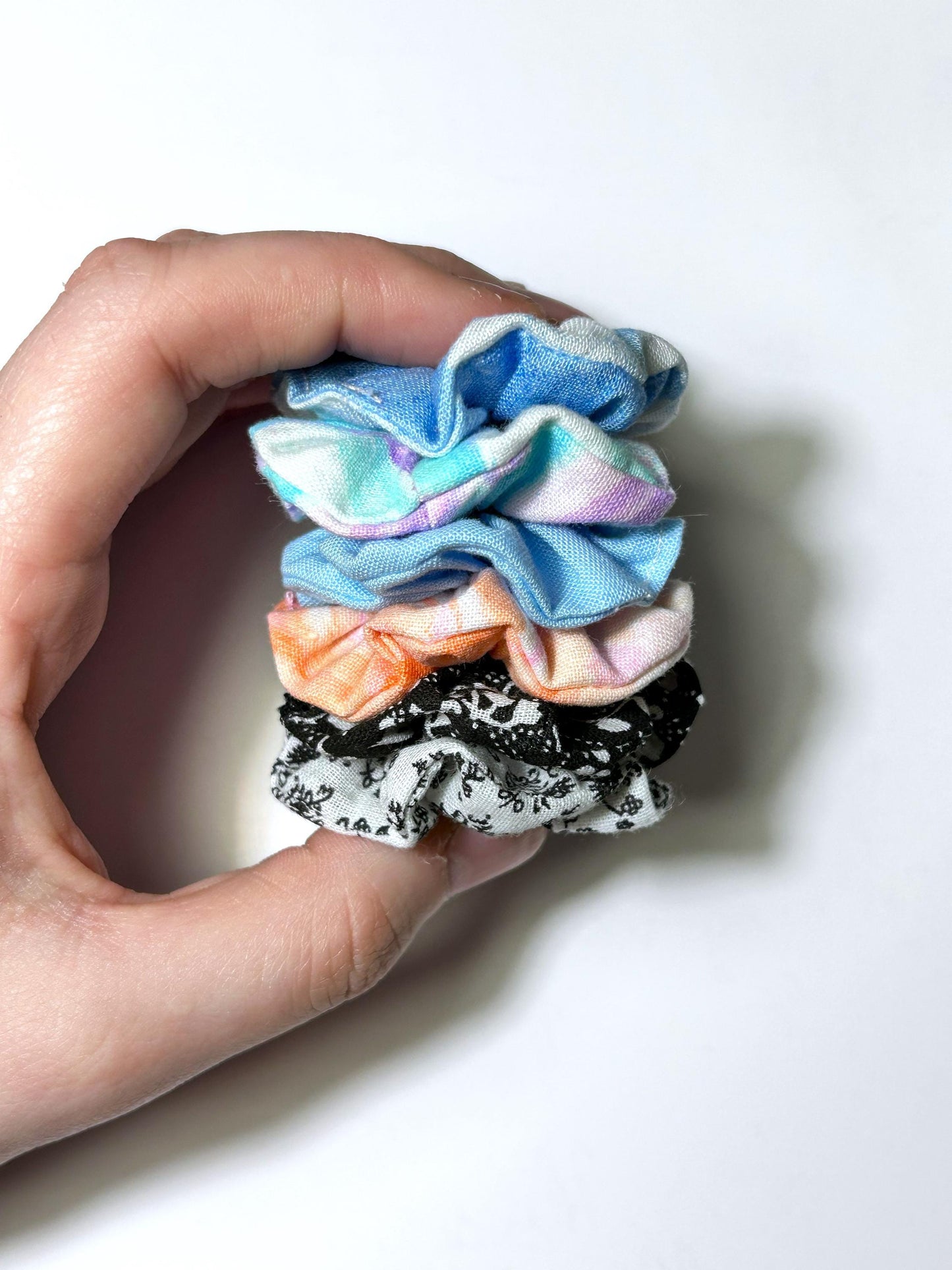 Mini Scrunchie Purple Swirl