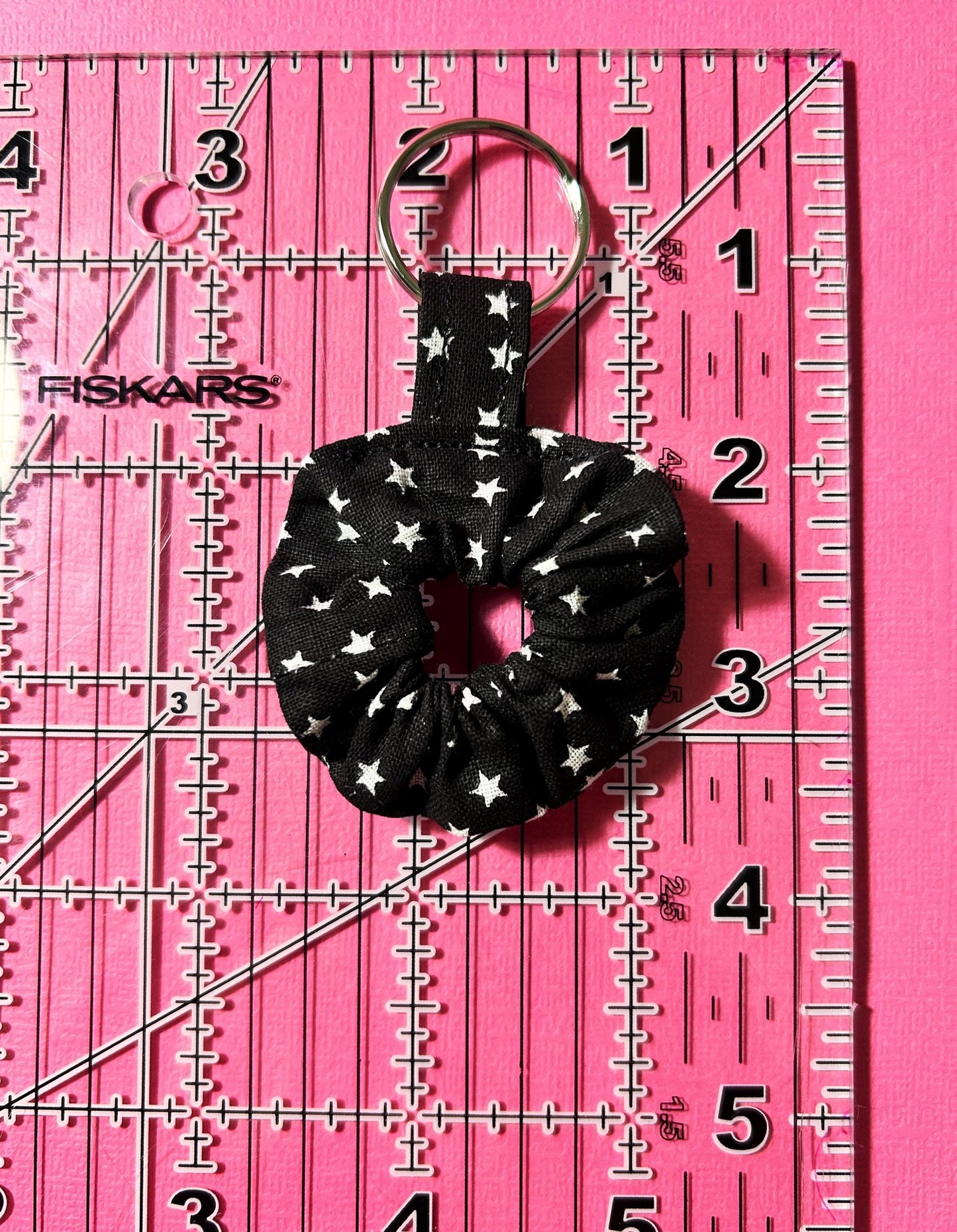 Mini Scrunchie Keychain Bag Charm Black & White Star