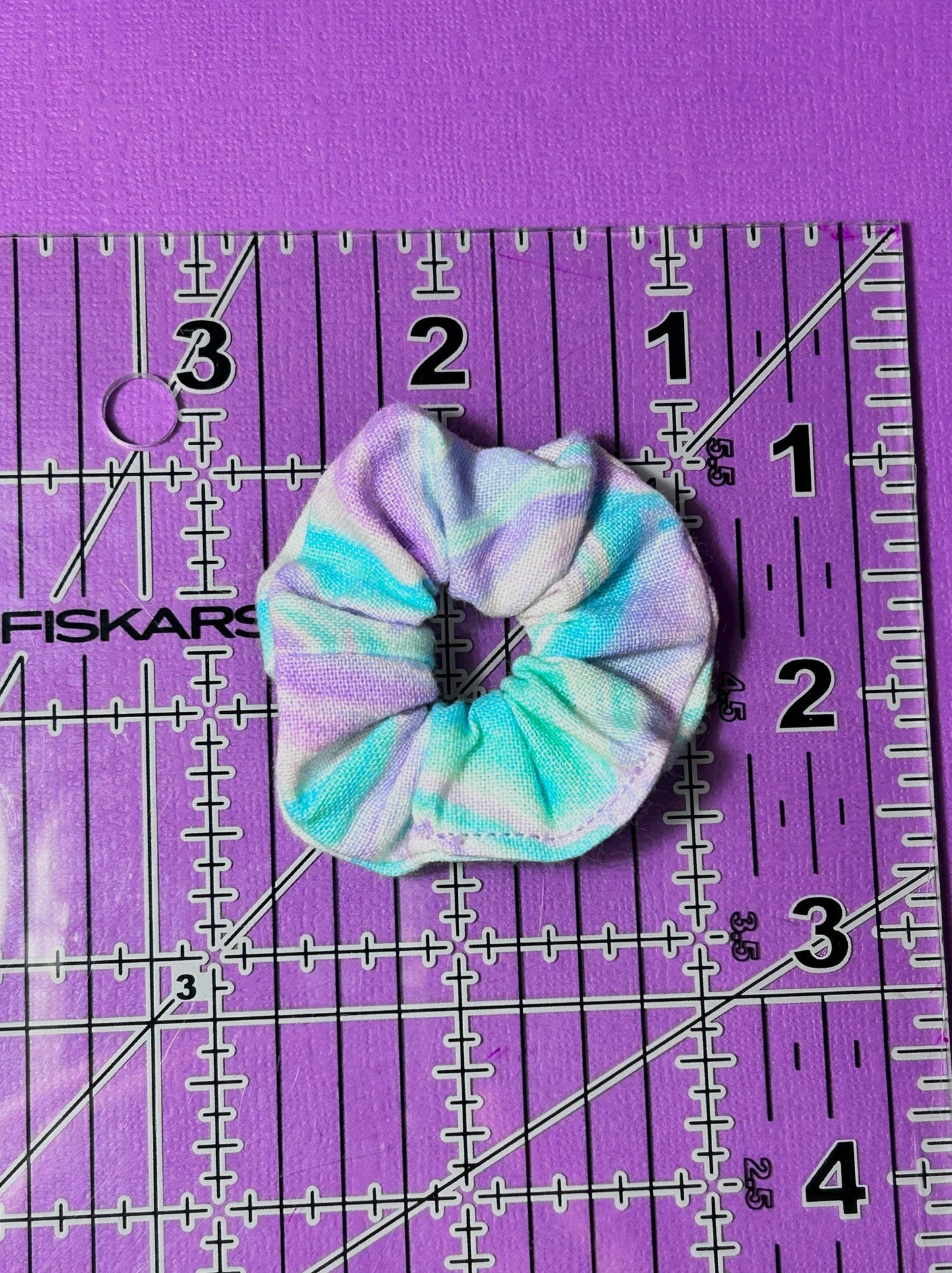 Mini Scrunchie Purple Swirl