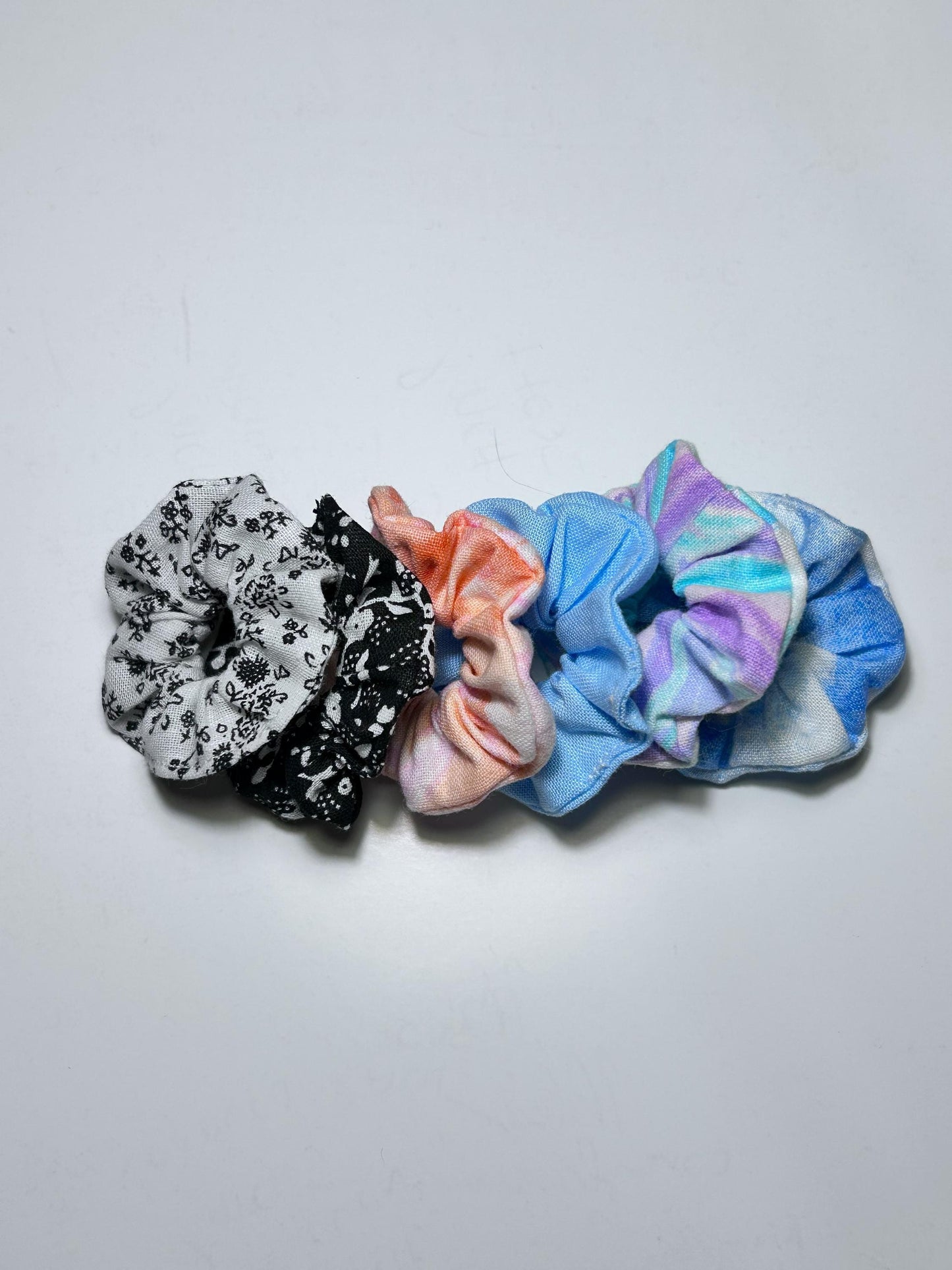 Mini Scrunchie Baby Blue