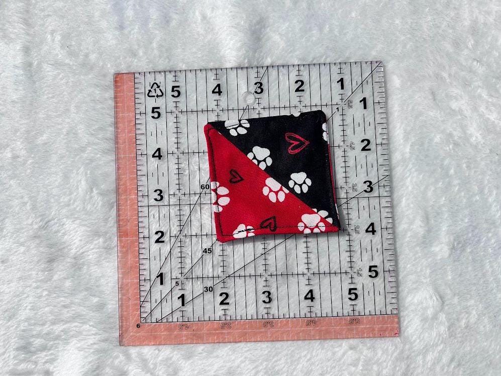 Fabric Corner Bookmark Red & Black Paw Print