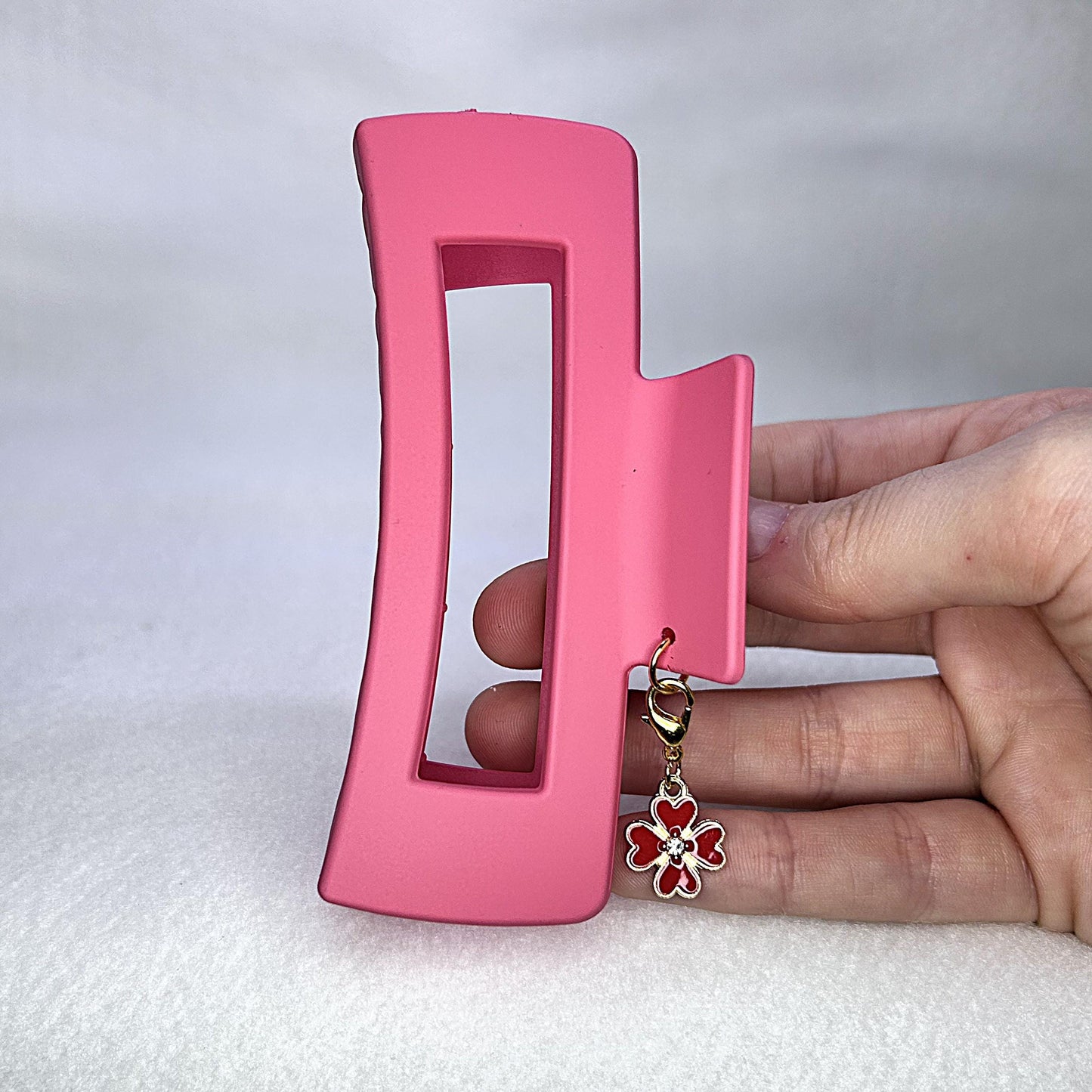 Customizable Matte Claw Clip with Floral Charm Vivid Colors