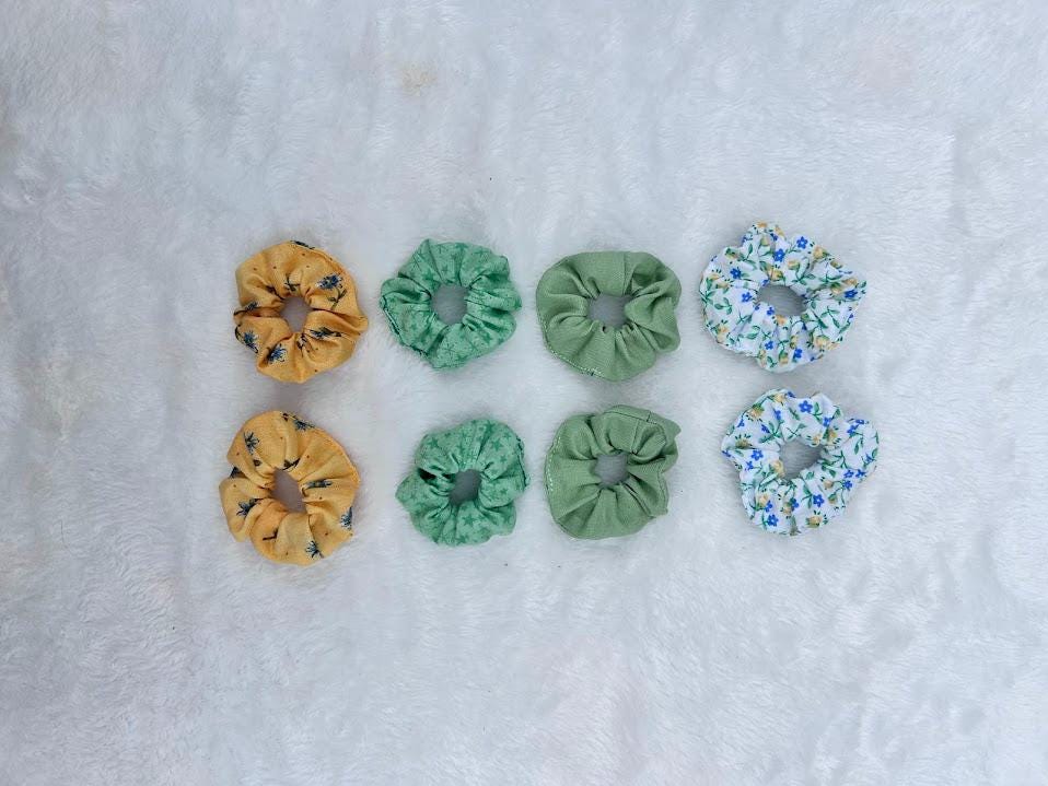 Mini Scrunchie Sage Green